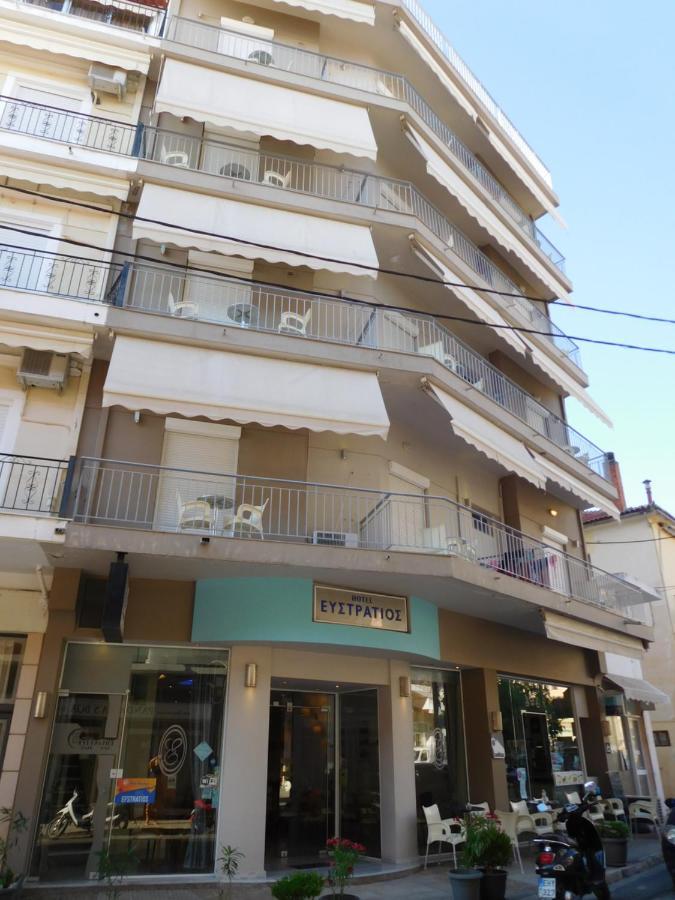 Efstratios Hotel Loutra Edipsou  Extérieur photo