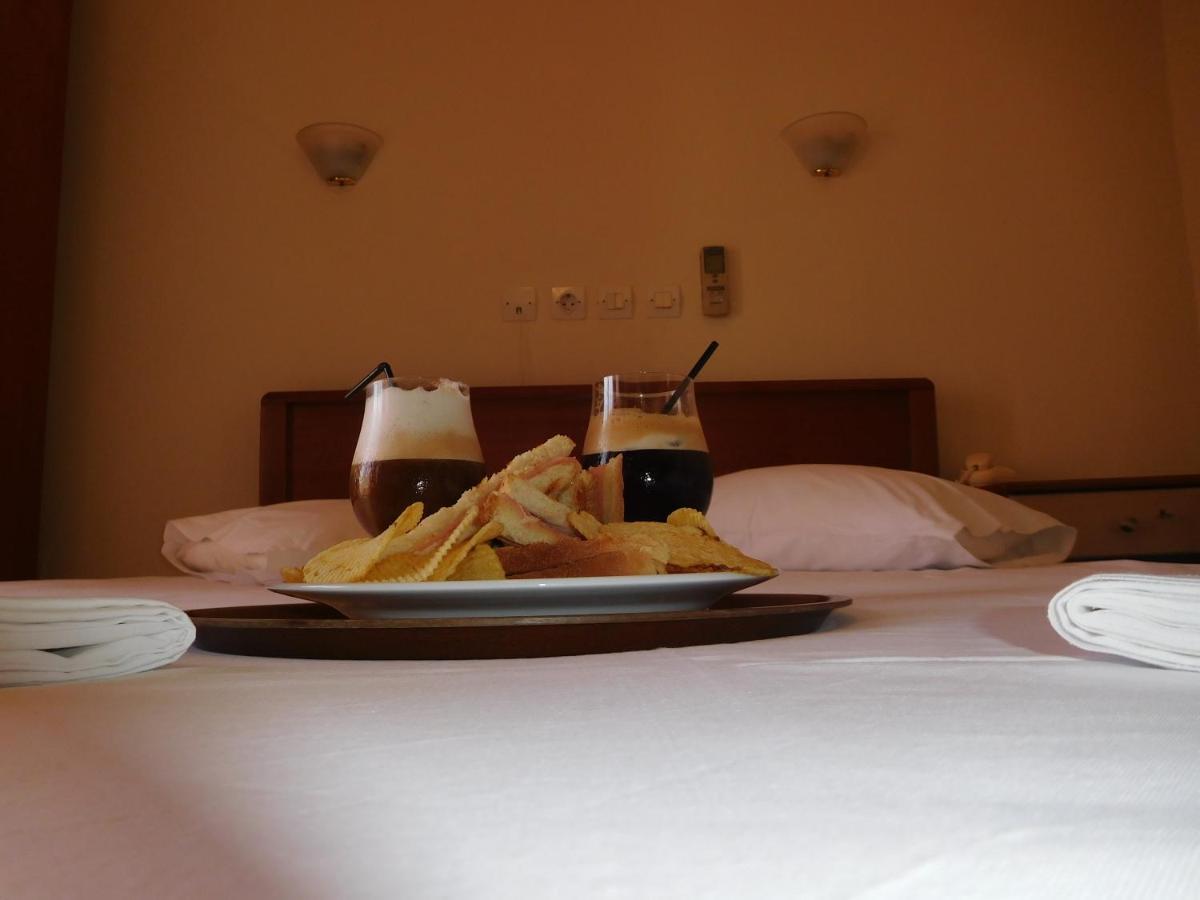 Efstratios Hotel Loutra Edipsou  Extérieur photo