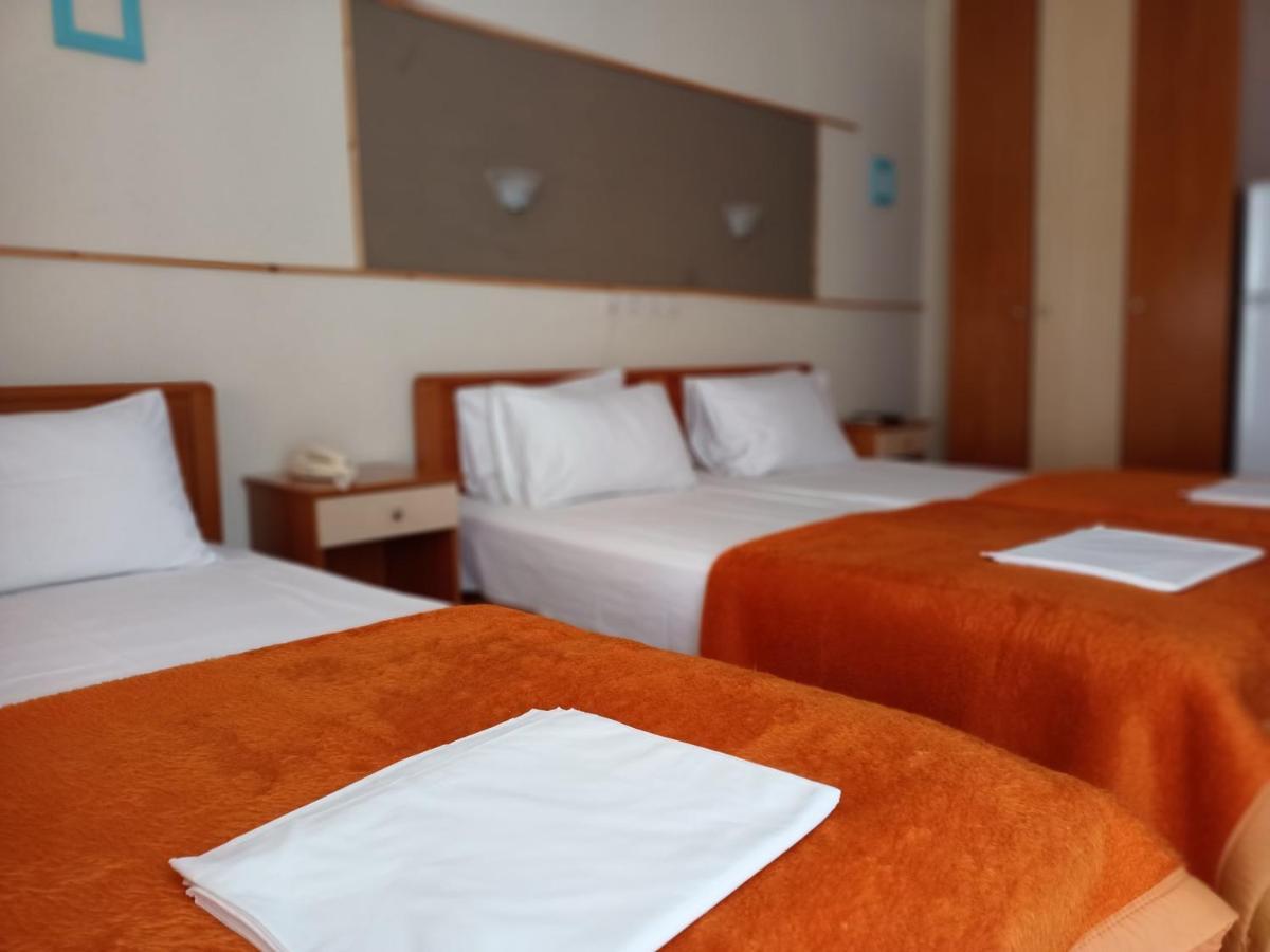 Efstratios Hotel Loutra Edipsou  Chambre photo