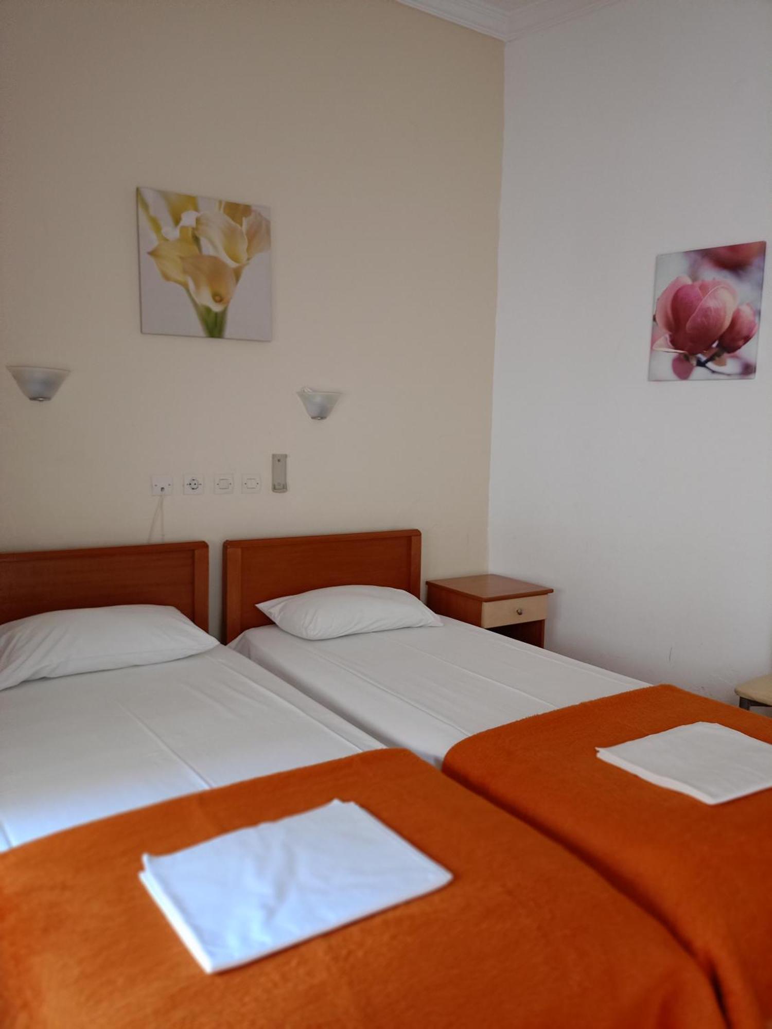 Efstratios Hotel Loutra Edipsou  Extérieur photo
