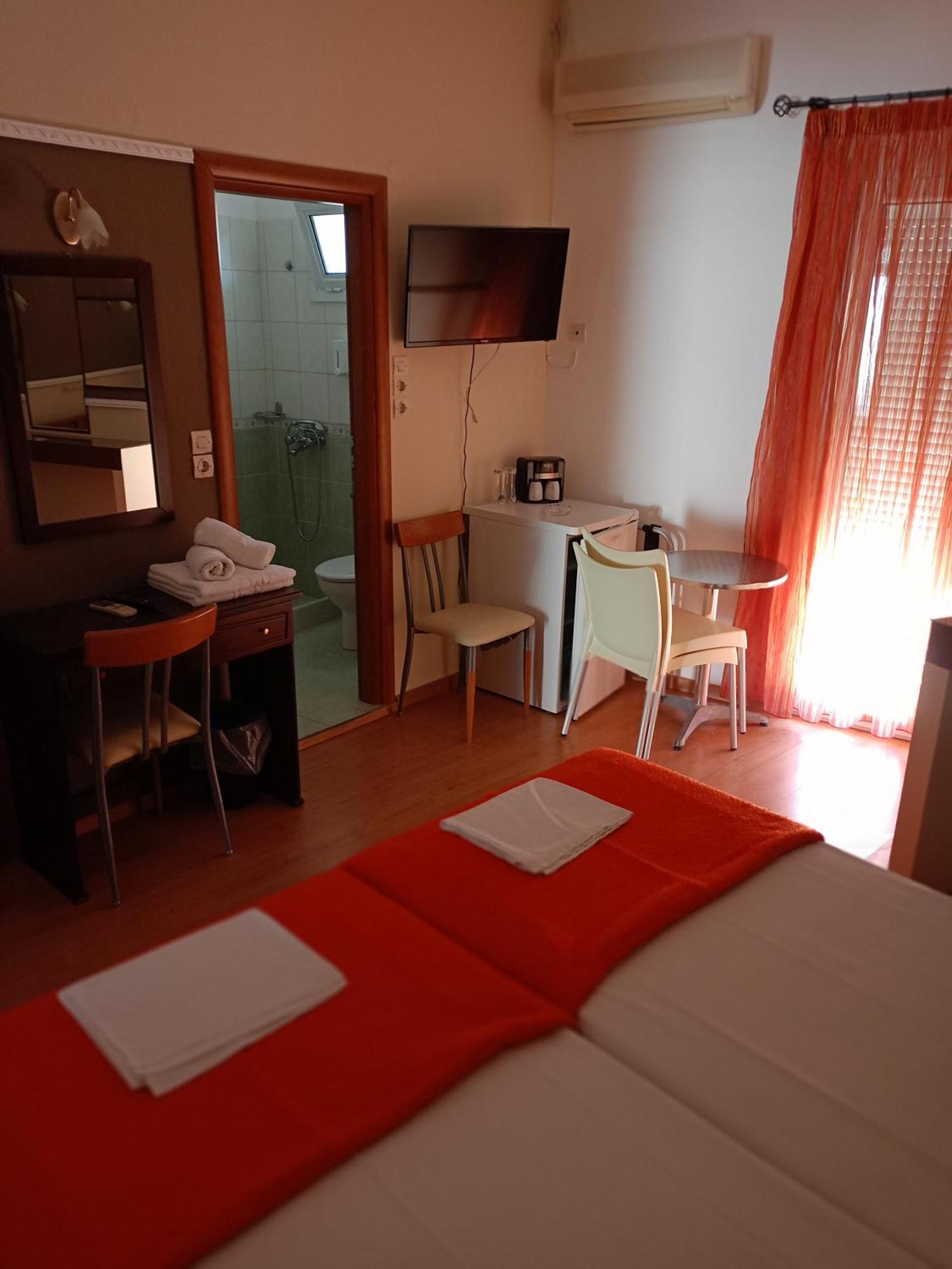 Efstratios Hotel Loutra Edipsou  Extérieur photo