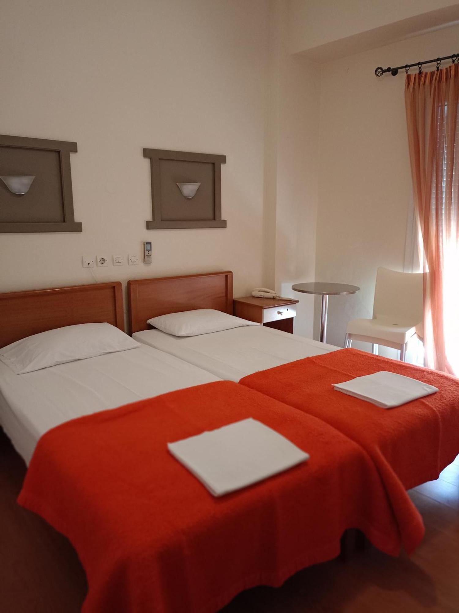 Efstratios Hotel Loutra Edipsou  Extérieur photo
